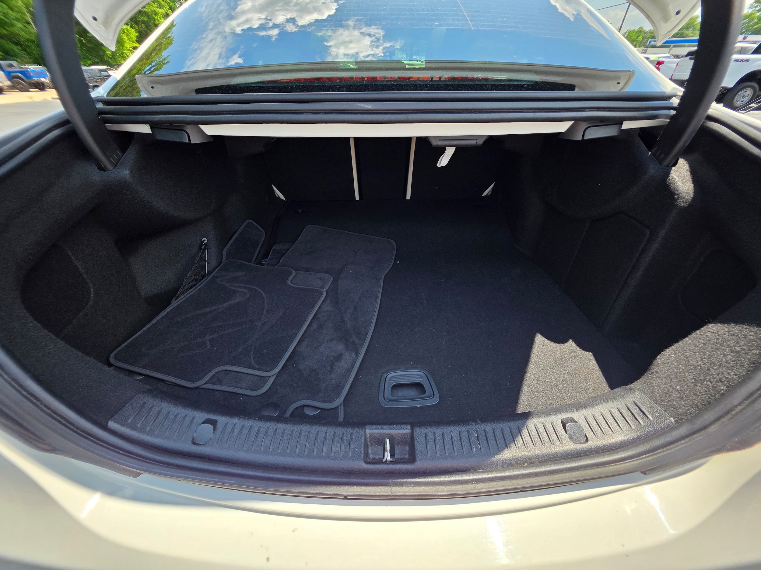 Used 2022 Mercedes-Benz E 350 4MATIC Sedan image 23