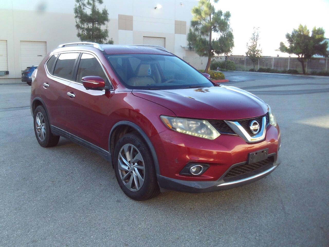 Used 2014 Nissan Rogue SL AWD/4WD image 17