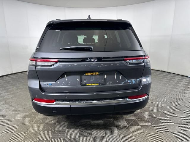 Used 2022 Jeep Grand Cherokee Limited 4xe AWD/4WD image 4