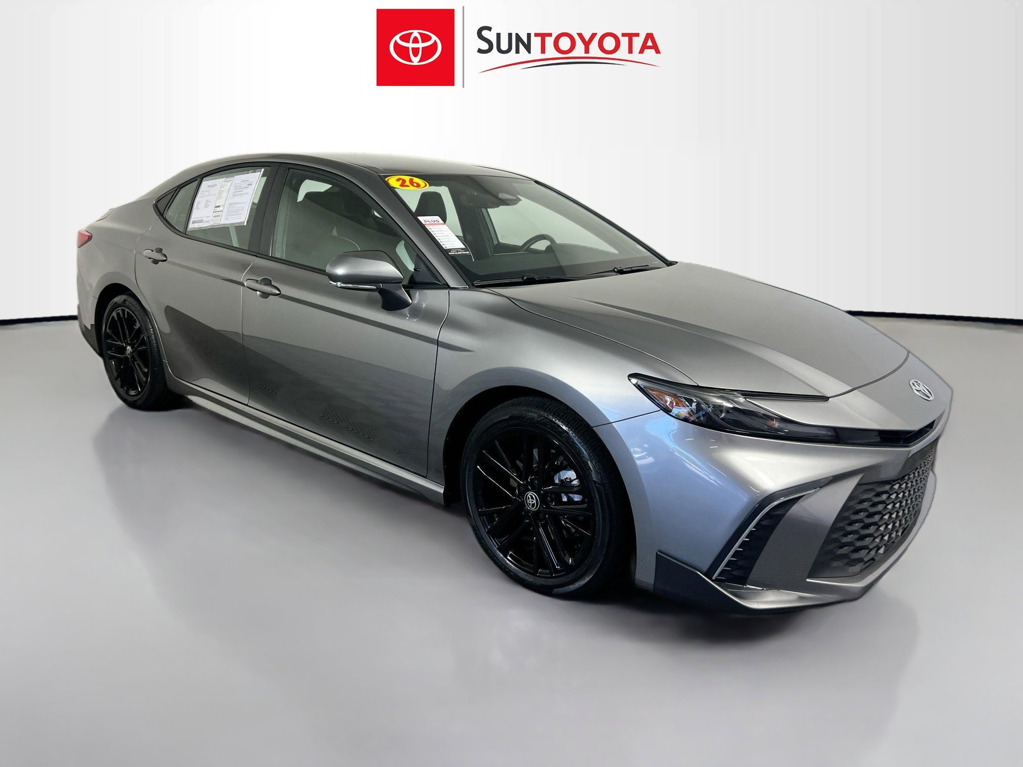 Used 2026 Toyota Camry SE w/ Convenience Package FWD image 1