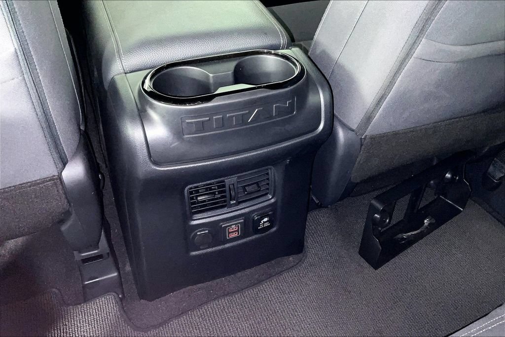 Used 2024 Nissan Titan SV w/ SV Bronze Edition Package RWD image 31