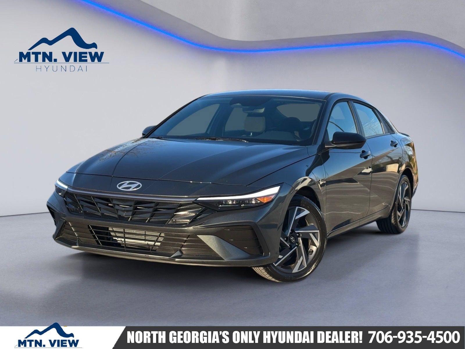 Certified 2025 Hyundai Elantra Sport image 1