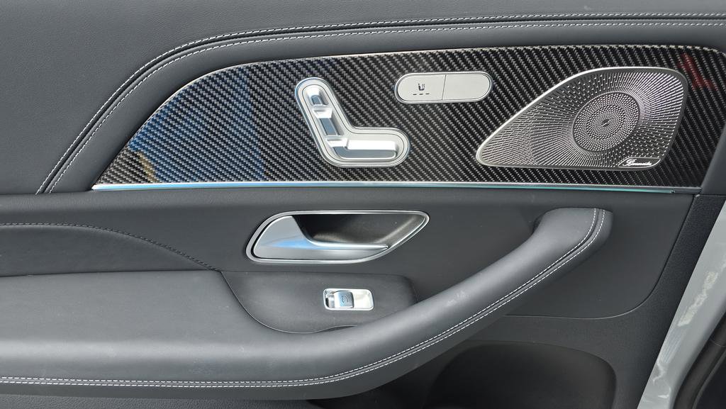 Used 2025 Mercedes-Benz GLS 63 AMG 4MATIC image 24