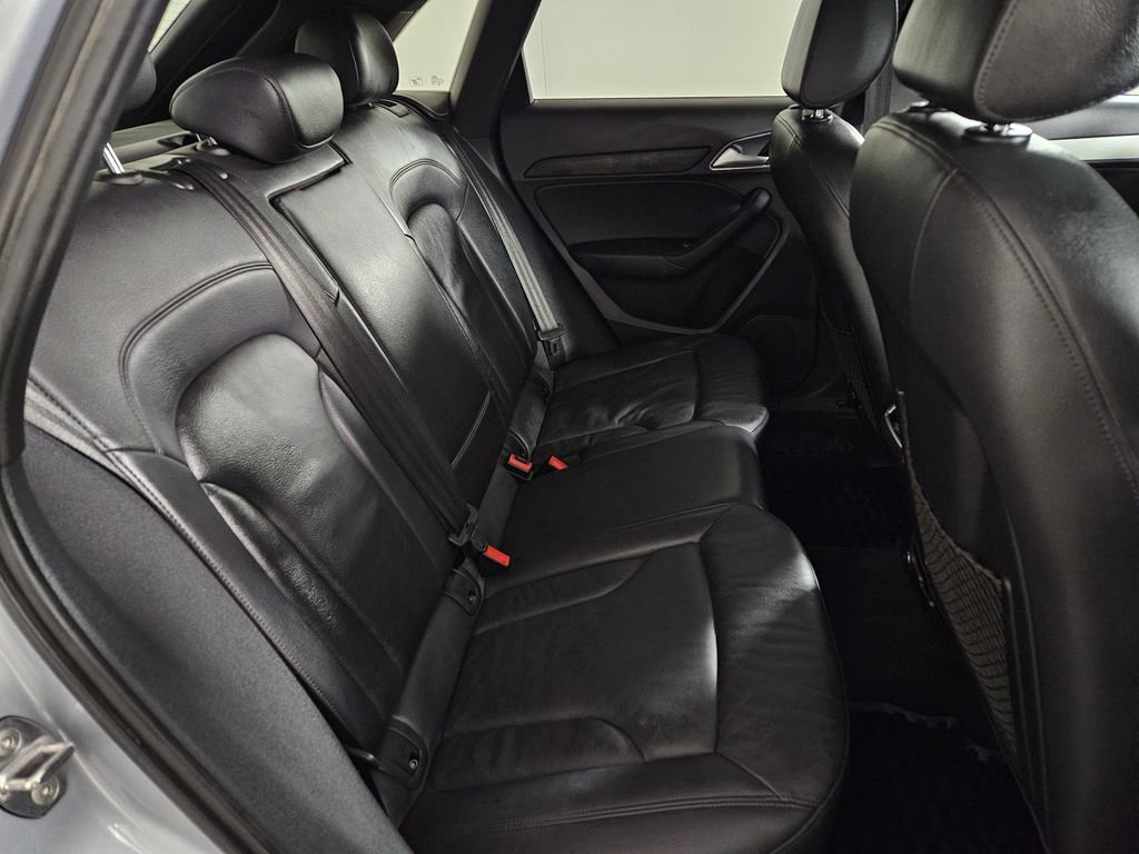 Used 2018 Audi Q3 2.0T Premium image 28