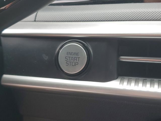 Used 2023 Kia K5 GT-Line image 29