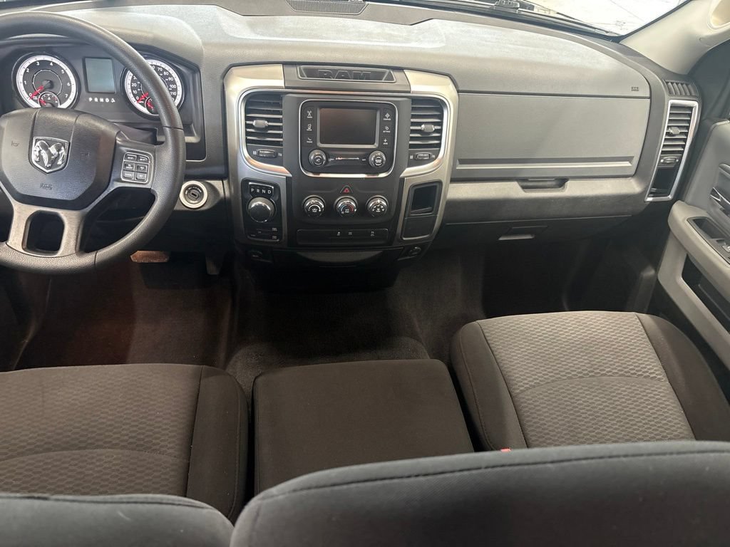 Used 2019 RAM 1500 Classic Warlock AWD/4WD image 6