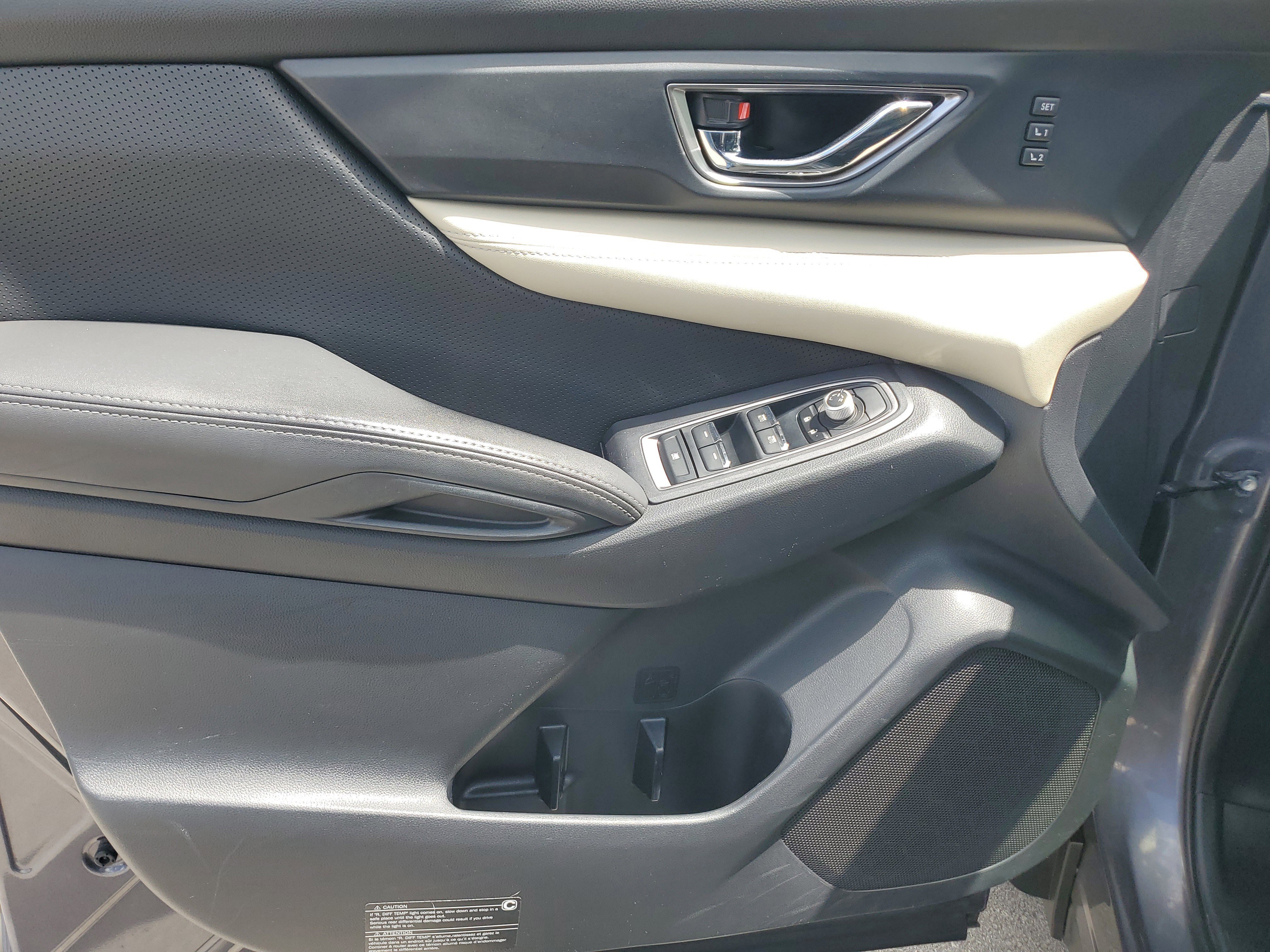 Used 2020 Subaru Ascent Limited w/ Popular Package #3 image 28