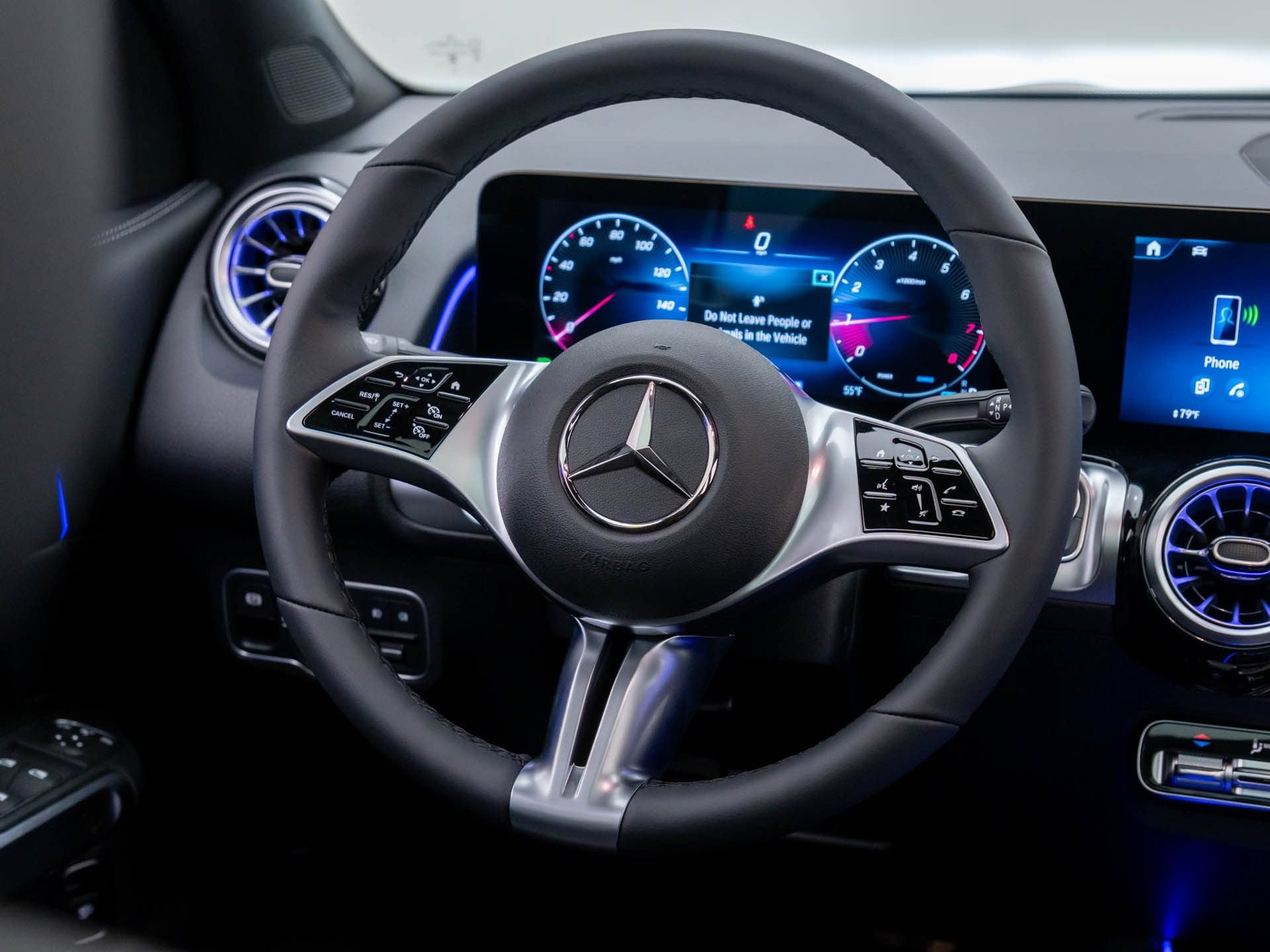 New 2026 Mercedes-Benz GLB 250 4MATIC image 11