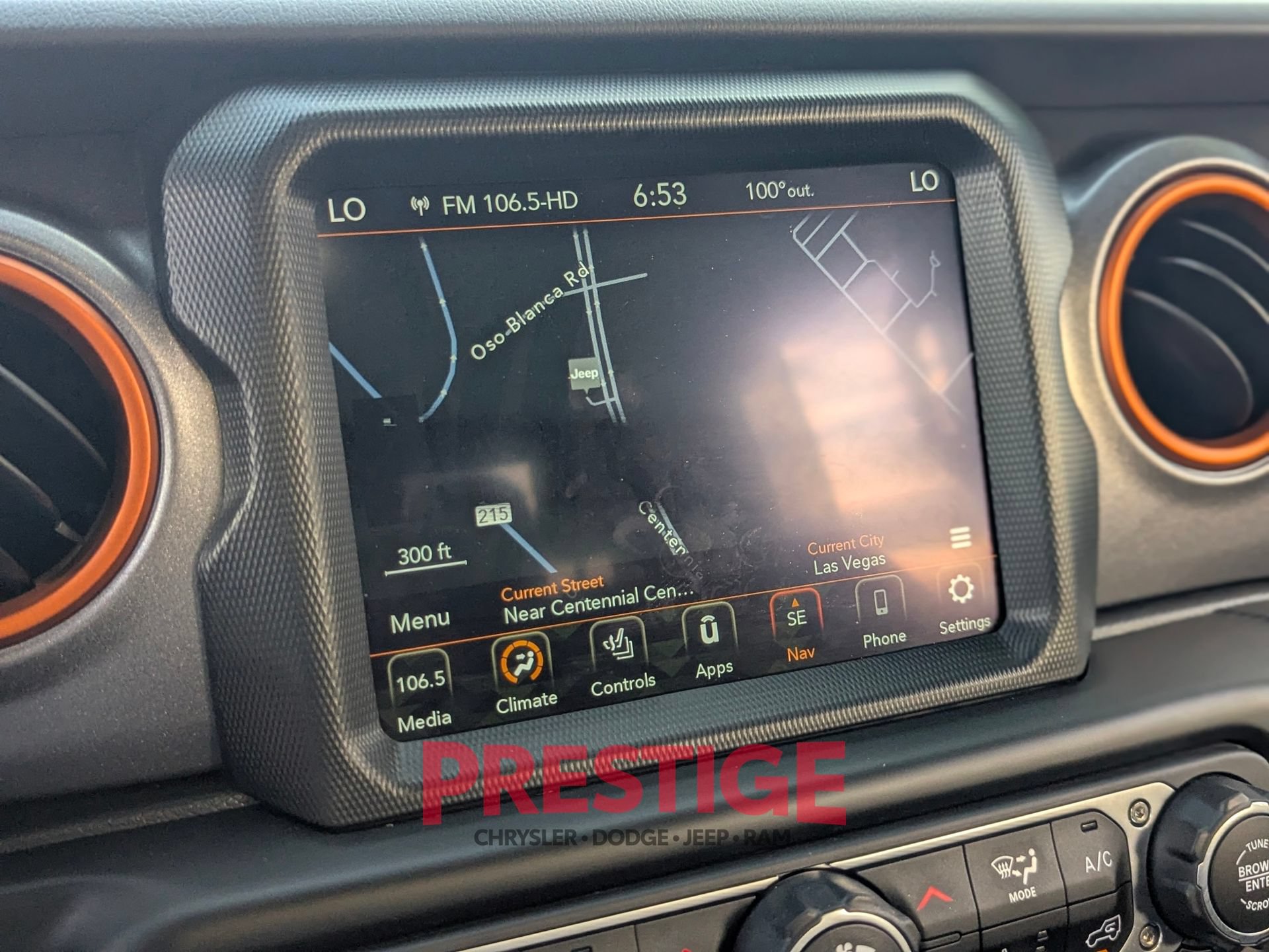 Used 2021 Jeep Gladiator Mojave AWD/4WD image 24