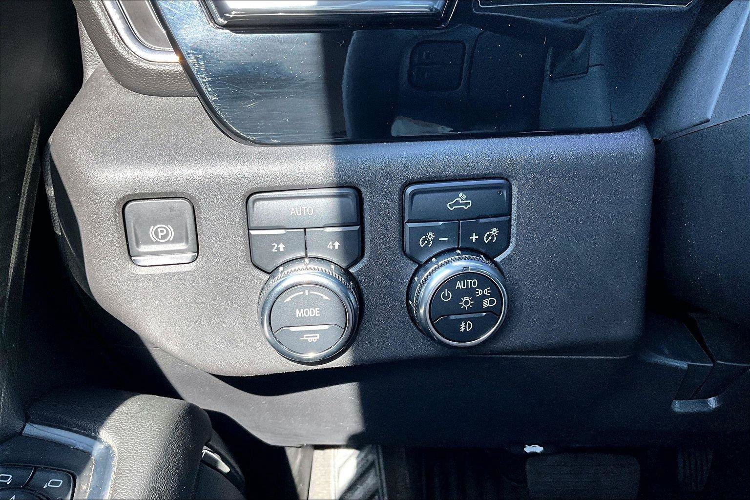 Used 2024 GMC Sierra 1500 Elevation AWD/4WD image 37