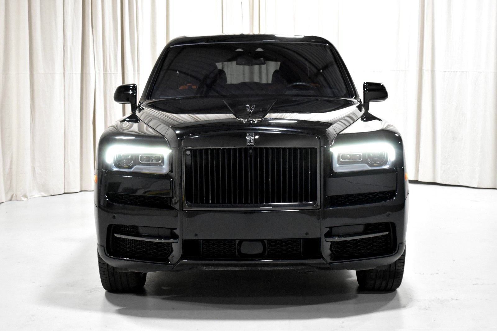 Certified 2023 Rolls-Royce Cullinan Black Badge w/ Driver's Package AWD/4WD image 5