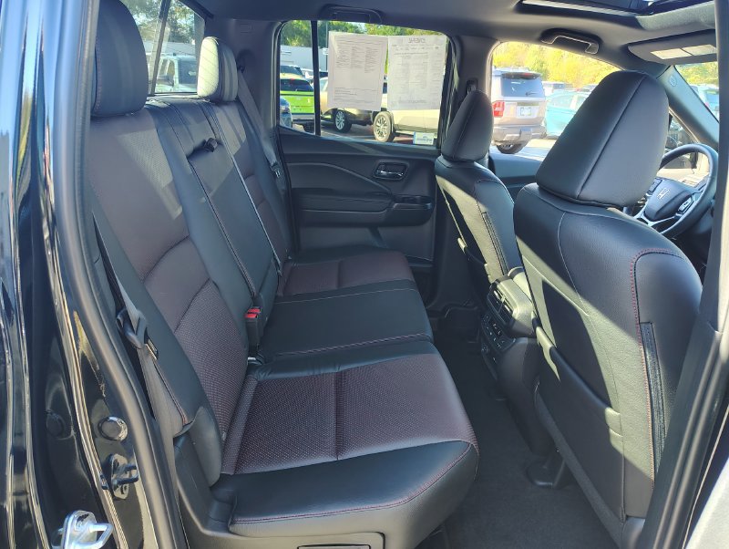 Used 2026 Honda Ridgeline Black Edition image 23
