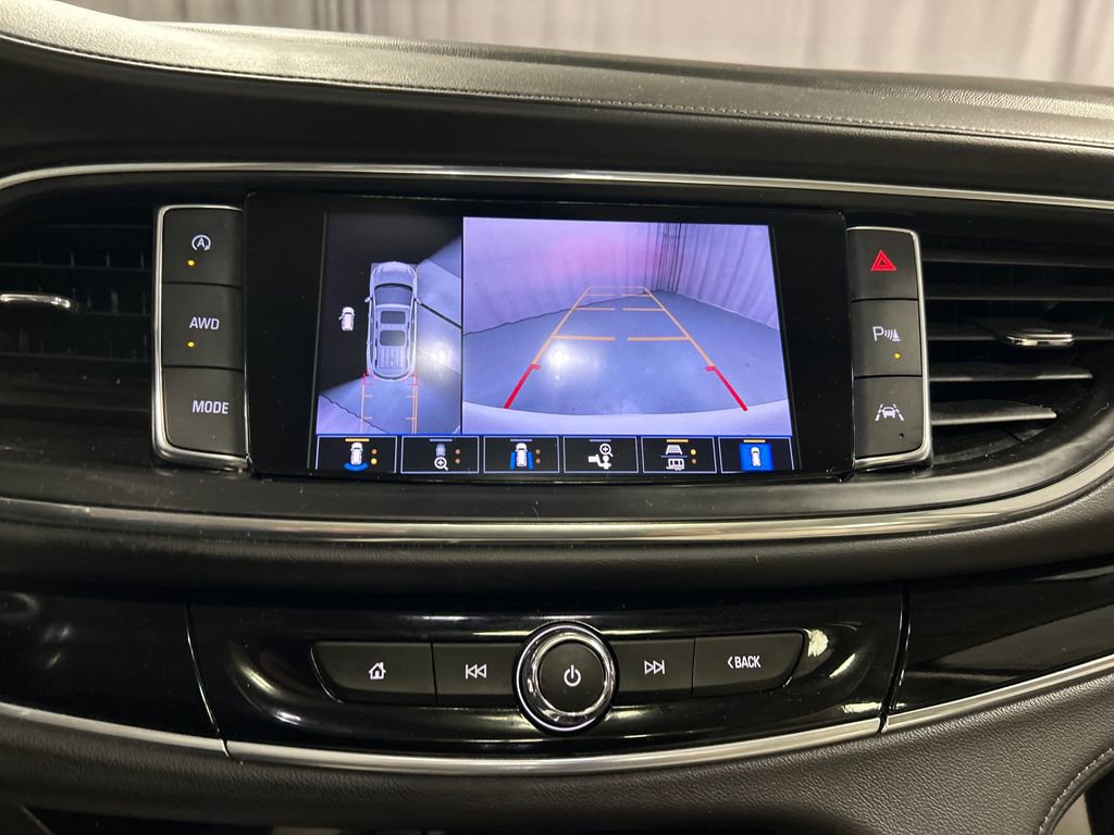 Used 2023 Buick Enclave Avenir w/ Avenir Technology Package AWD/4WD image 18