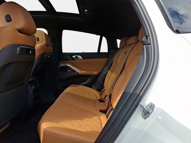 New 2027 BMW X6 xDrive40i w/ Executive Package AWD/4WD image 9