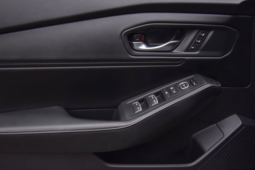 Used 2023 Honda Accord Sport image 26