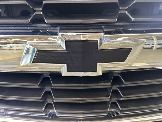 Used 2018 Chevrolet Silverado 1500 LT w/ All Star Edition image 9