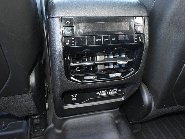 Used 2021 Jeep Grand Cherokee L Limited image 25