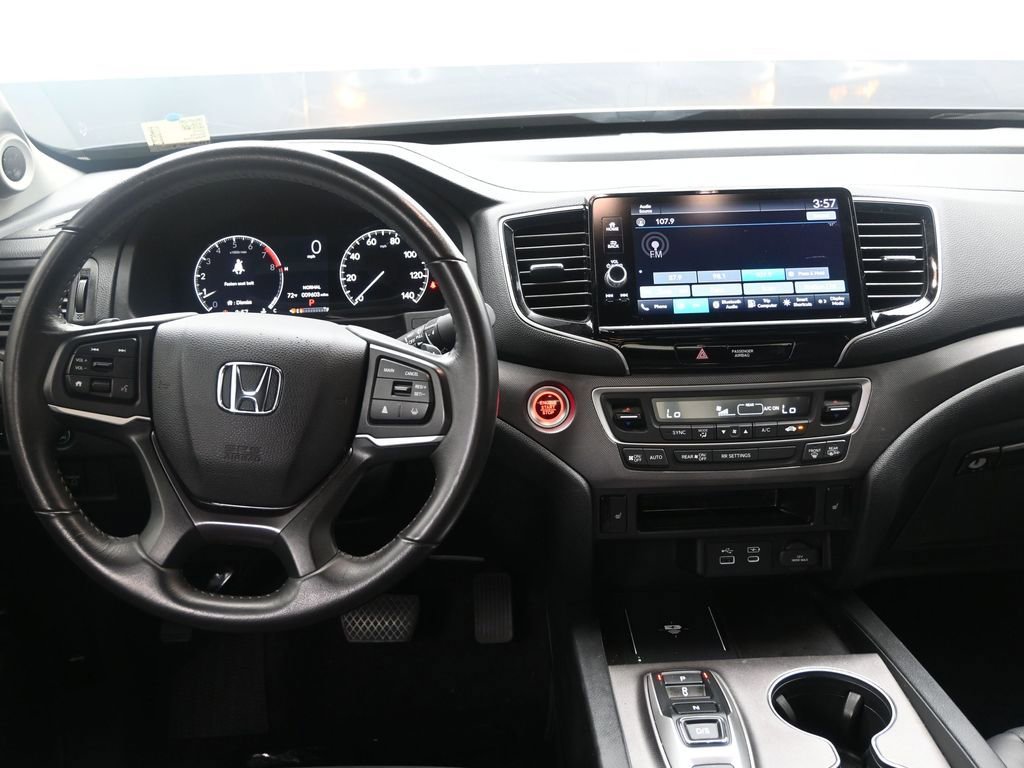 Used 2025 Honda Ridgeline RTL image 12