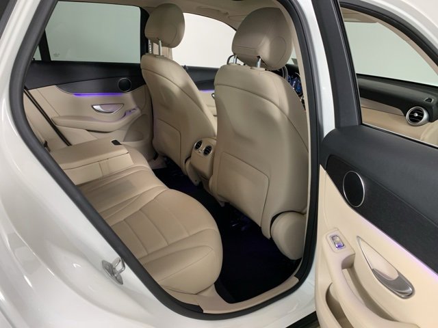 Used 2021 Mercedes-Benz GLC 300 4MATIC image 37