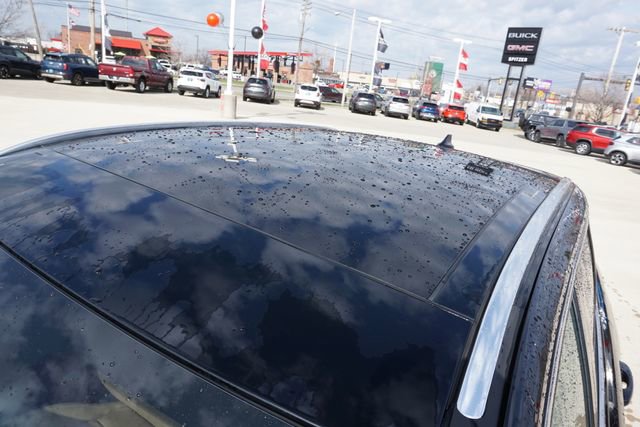 Used 2020 Lincoln Corsair Reserve w/ Equipment Group 201A image 11