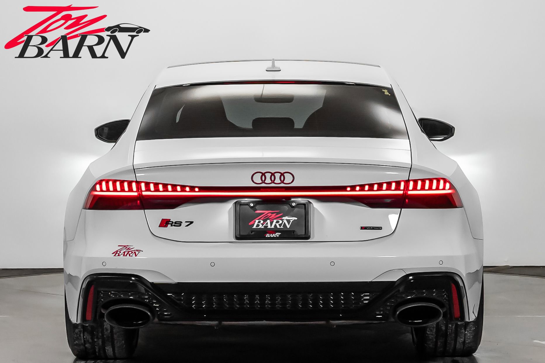 Used 2021 Audi RS 7 Sportback w/ RS 7 Executive Package image 4