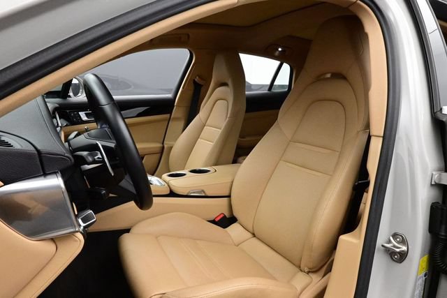 Certified 2023 Porsche Panamera 4S AWD/4WD image 5