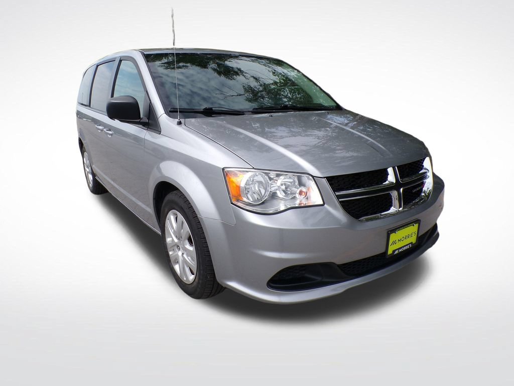Used 2018 Dodge Grand Caravan SE w/ UConnect Hands-Free Group FWD image 7