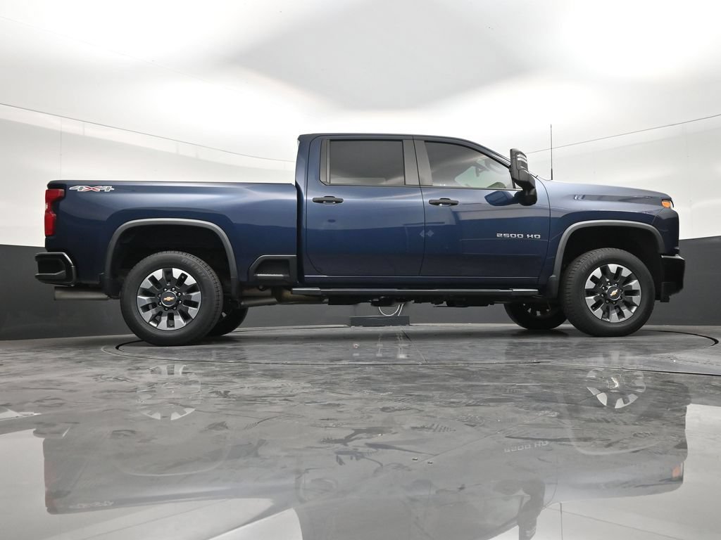 Used 2021 Chevrolet Silverado 2500 Custom w/ Custom Value Package AWD/4WD image 25