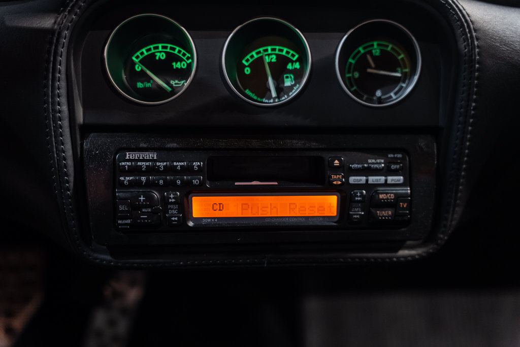 Used 1998 Ferrari F355 Berlinetta RWD image 41