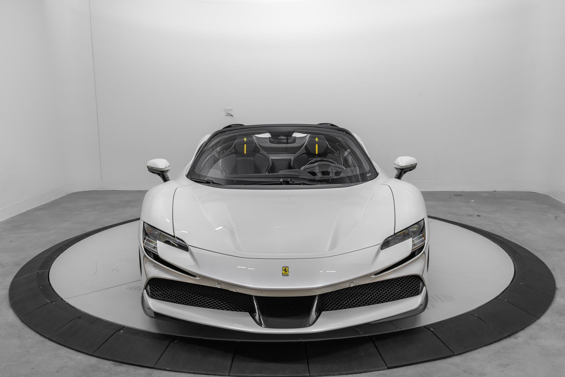 Certified 2024 Ferrari SF90 Spider image 8