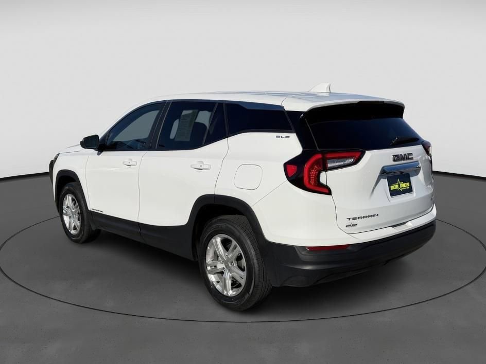 Certified 2024 GMC Terrain SLE image 5