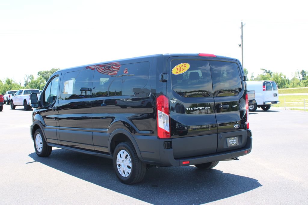 Used 2025 Ford Transit 350 XLT RWD image 7