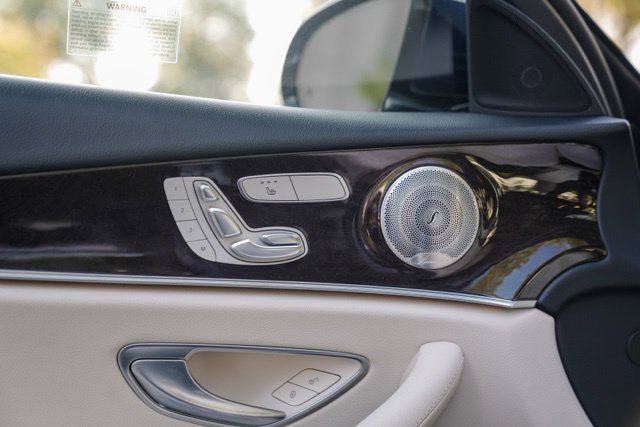 Used 2021 Mercedes-Benz E 350 4MATIC Sedan w/ Premium Package image 39