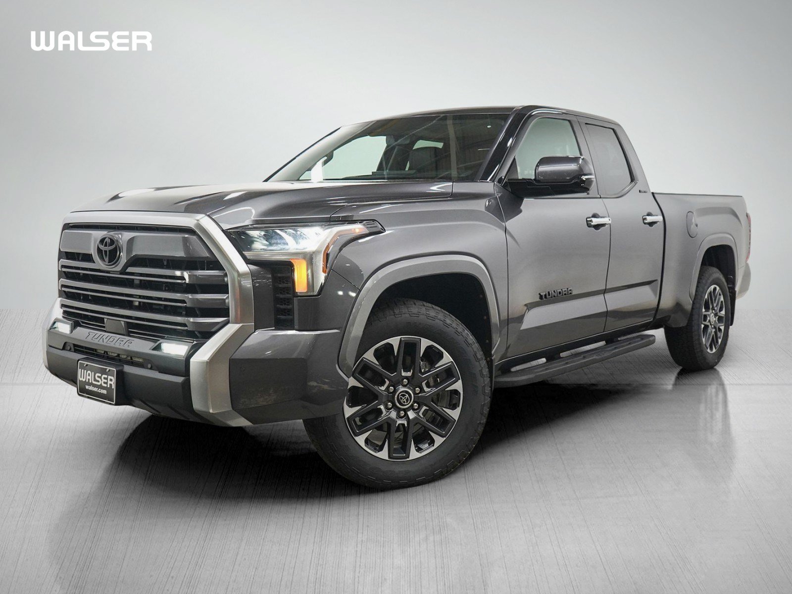 Used 2022 Toyota Tundra Limited AWD/4WD image 1