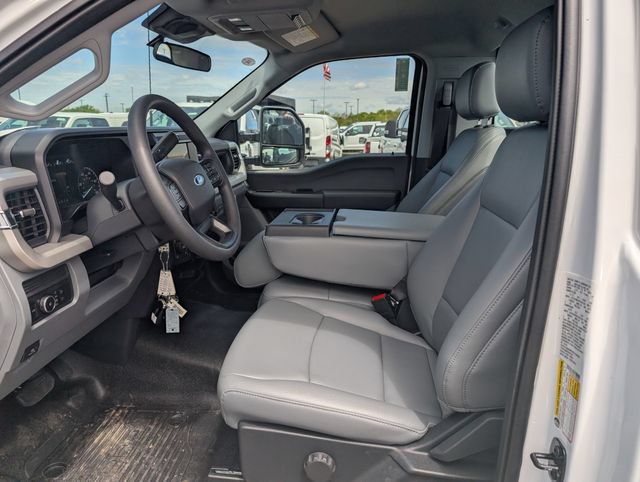 New 2026 Ford F350 XL w/ FX4 Off-Road Package AWD/4WD image 12