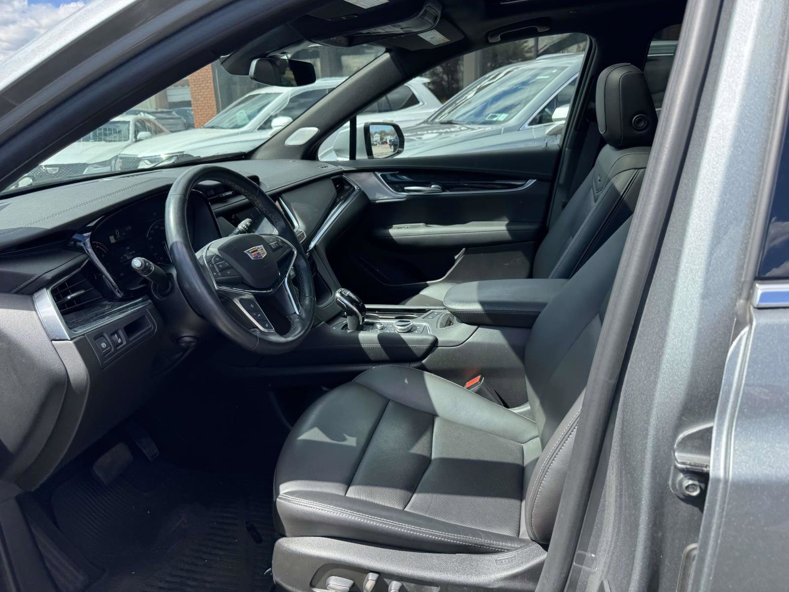 Certified 2023 Cadillac XT5 Premium Luxury image 10