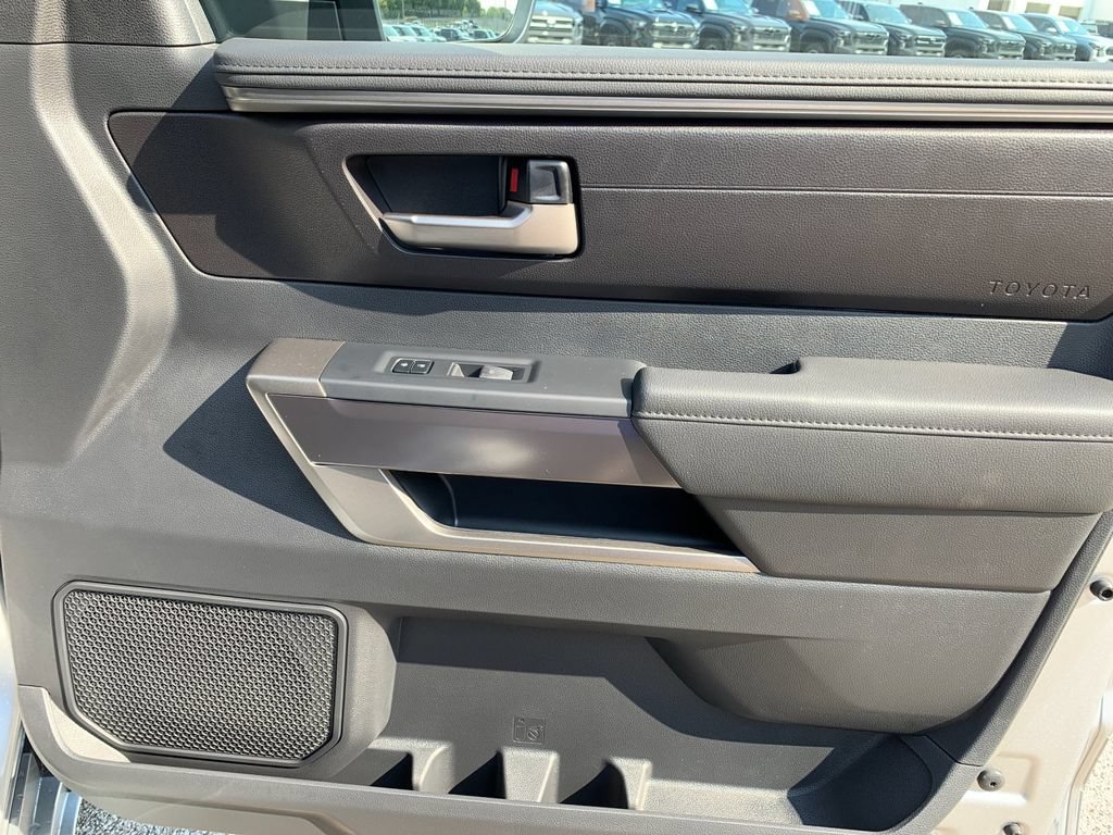 New 2026 Toyota Tundra SR5 AWD/4WD image 18
