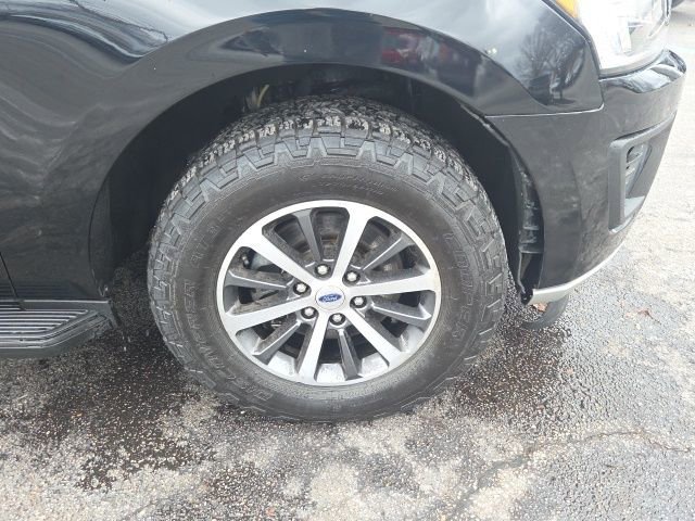 Certified 2021 Ford Expedition XLT image 5