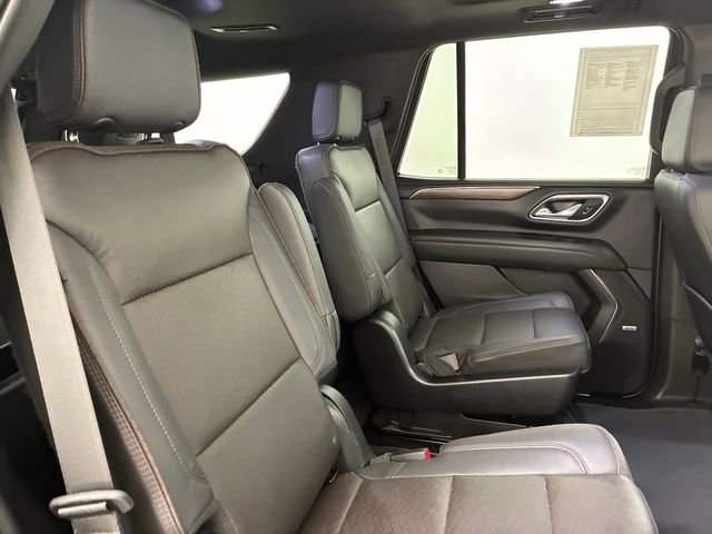 Used 2023 Chevrolet Tahoe High Country AWD/4WD image 16
