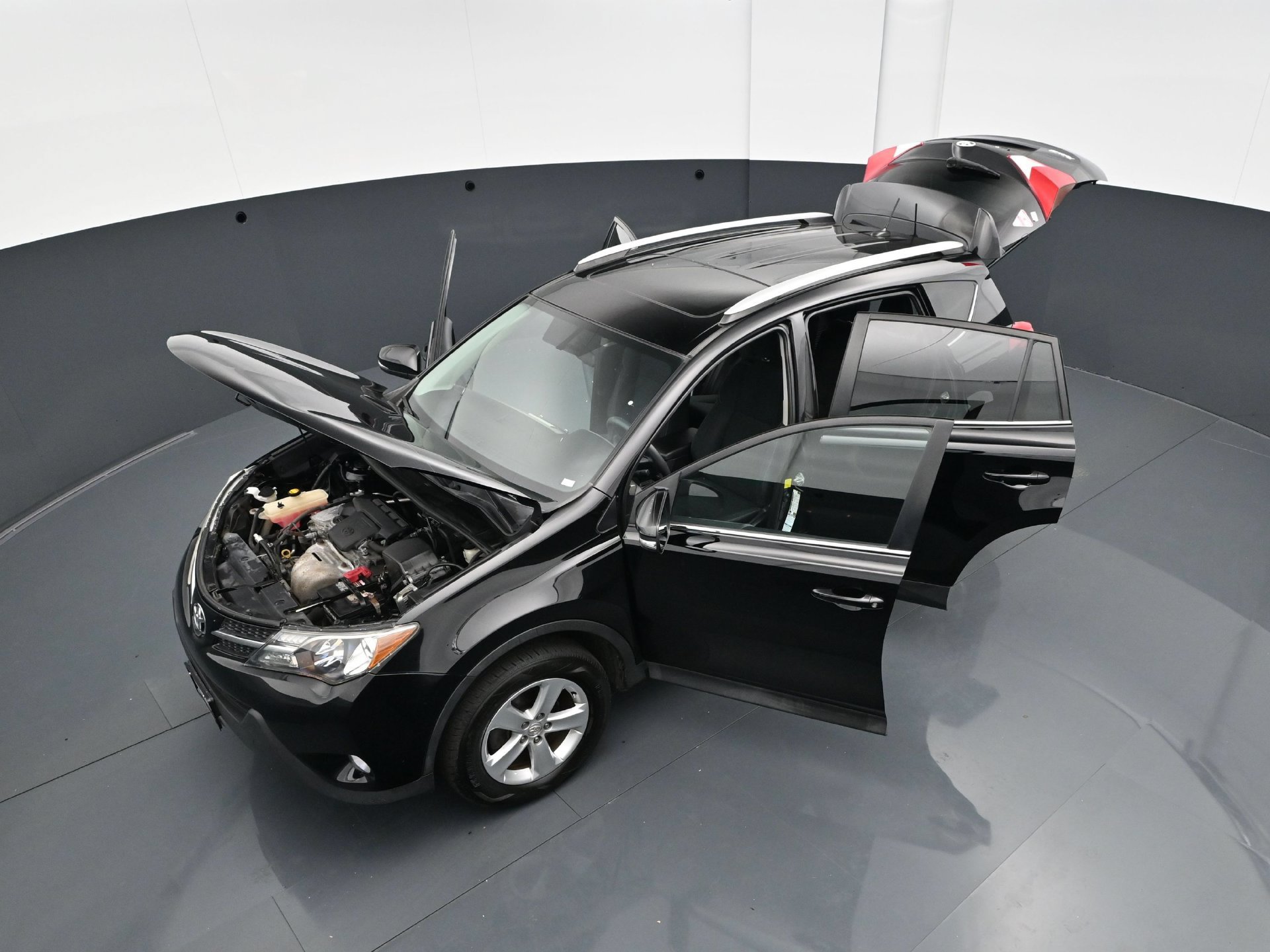 Used 2014 Toyota RAV4 XLE AWD/4WD image 40