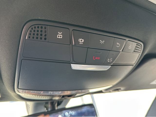 Used 2019 Mercedes-Benz C 300 Sedan image 38