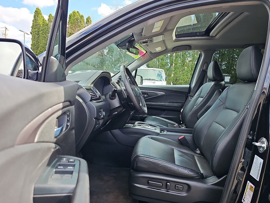 Used 2023 Honda Ridgeline RTL-E image 14