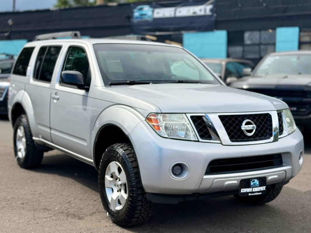 Used 2008 Nissan Pathfinder S AWD/4WD image 1