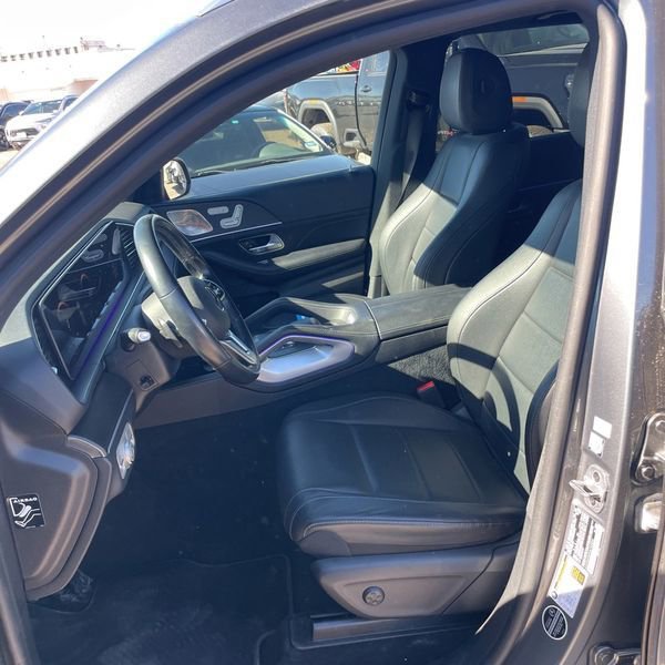 Used 2022 Mercedes-Benz GLE 350 4MATIC image 4