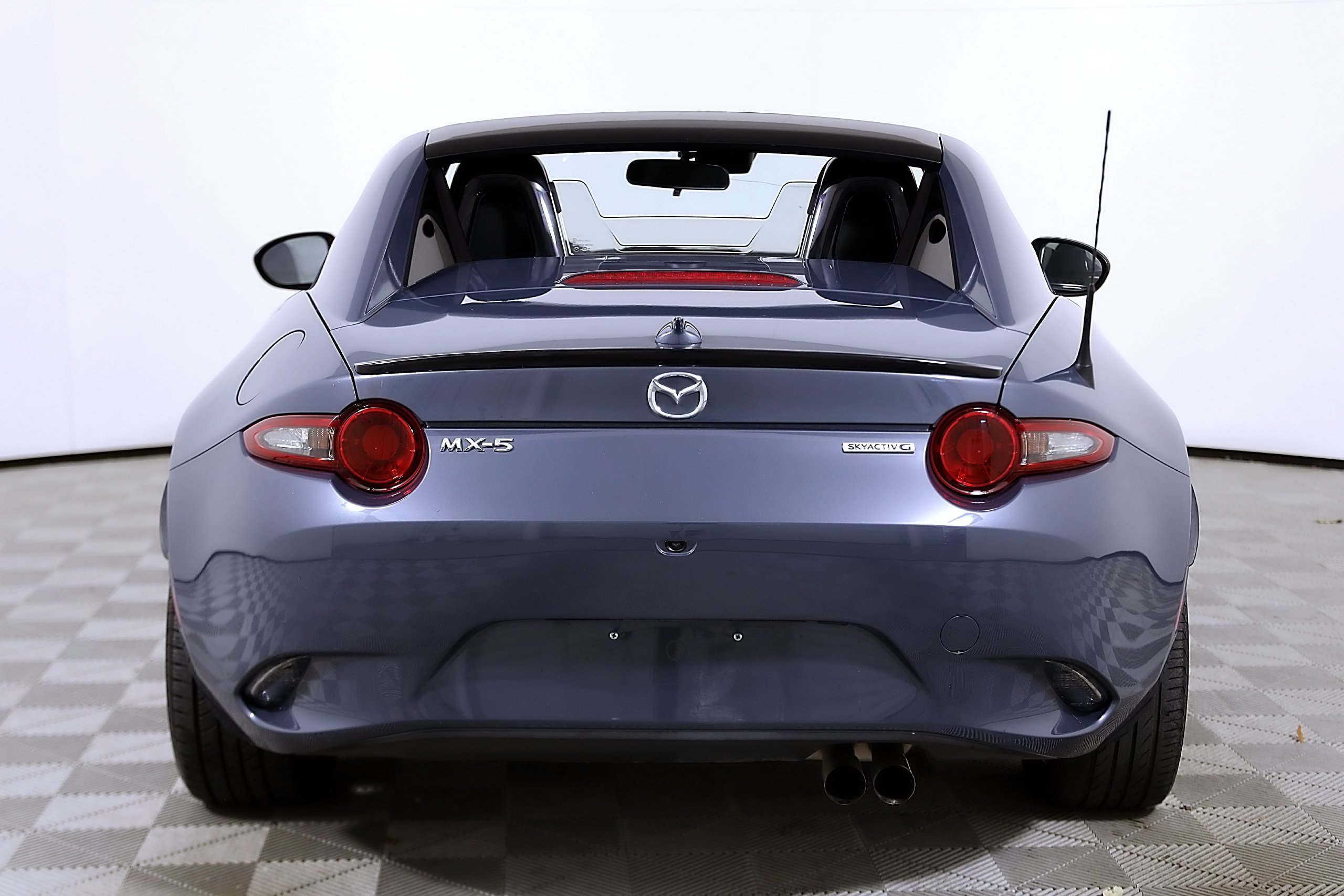 Used 2021 MAZDA MX-5 Miata RF Club RWD image 9