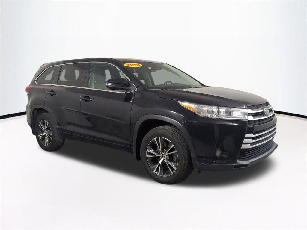 Used 2018 Toyota Highlander Plus image 2