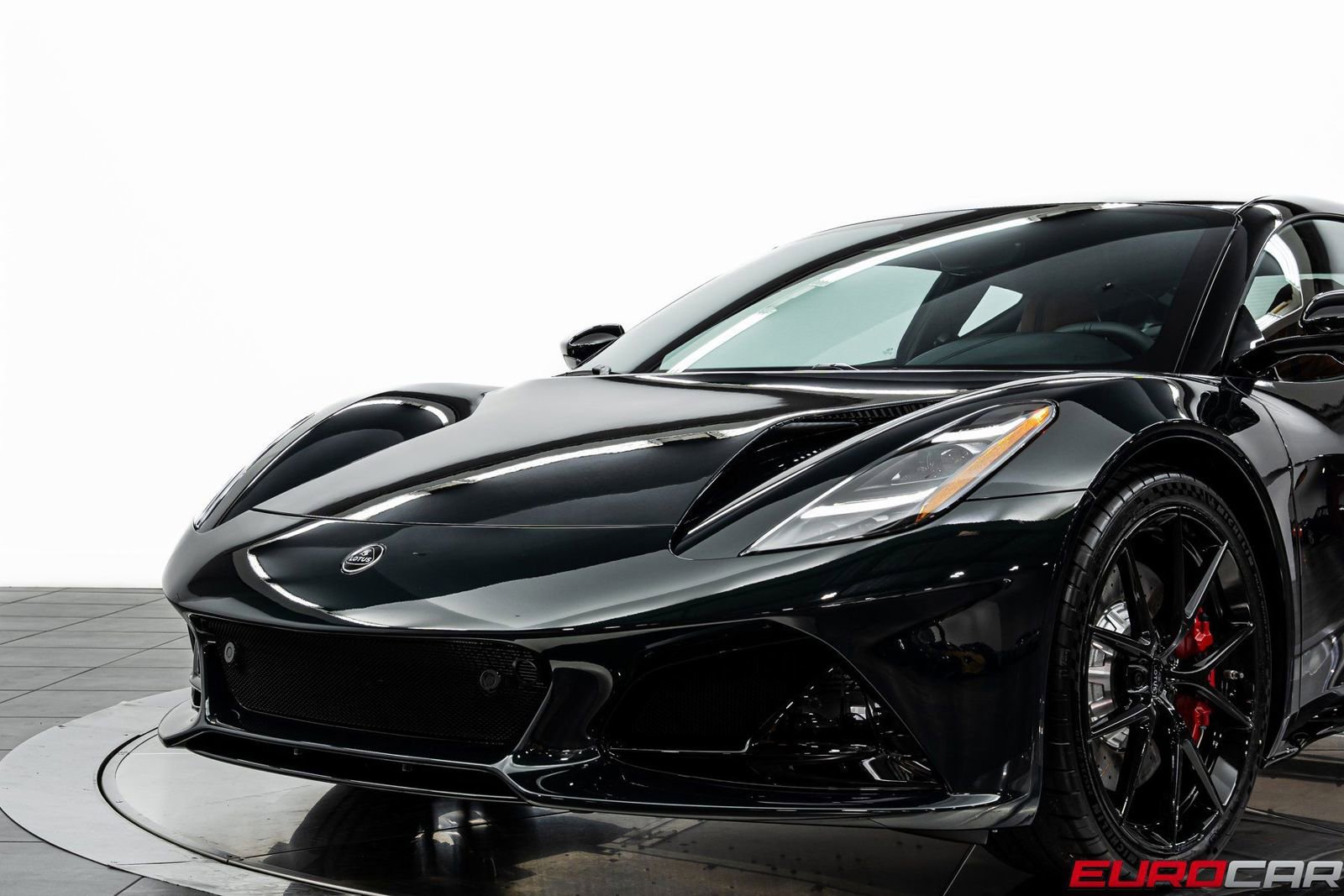 New 2025 Lotus Emira image 11