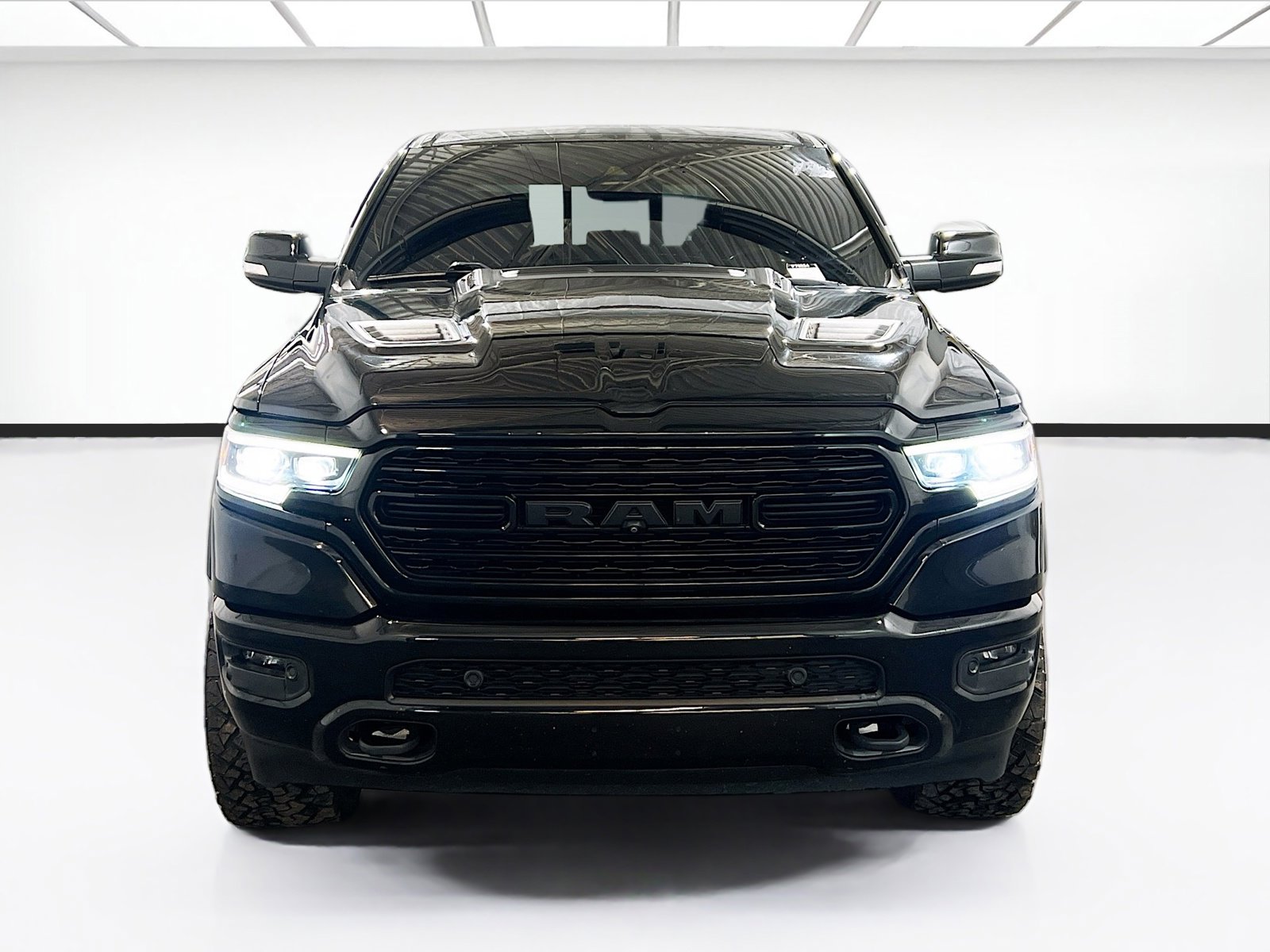 Used 2020 RAM 1500 Limited w/ Black Appearance Package image 2