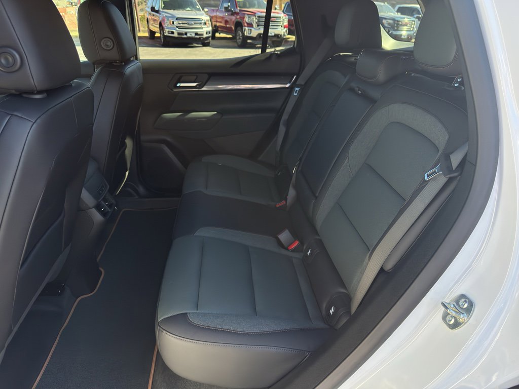 Used 2026 GMC Terrain AT4 w/ Convenience Package III image 15