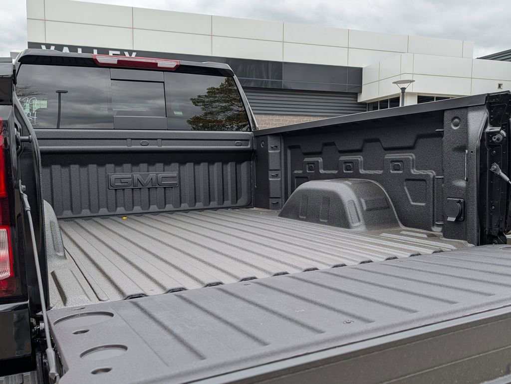 New 2026 GMC Sierra 1500 Elevation w/ Elevation Premium Package AWD/4WD image 29